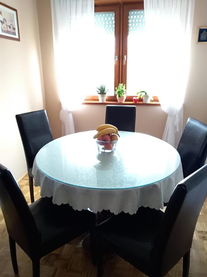 Apartman Matea Lägenhet Zadar Exteriör bild